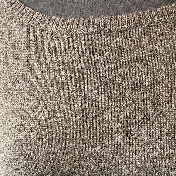 H&M Small Sweater Back 1/4 Zipper Ribbed Hems - Picture 2 of 6